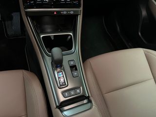 Lexus LBX 1.5 136cv HEV Elegant+