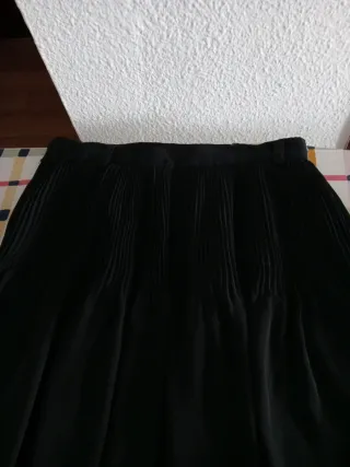 Falda negra de gasa