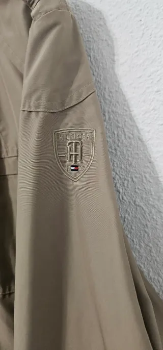 Cazadora Tommy Hilfiger Beige