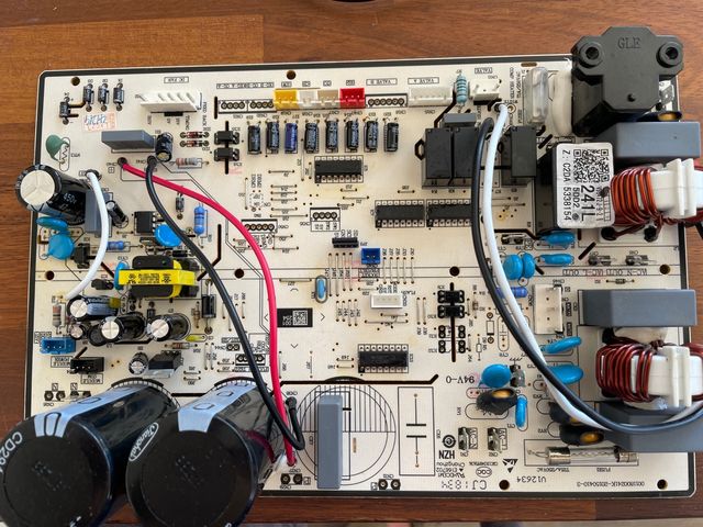 Placa PCB Unidad Exterior Haier 241L