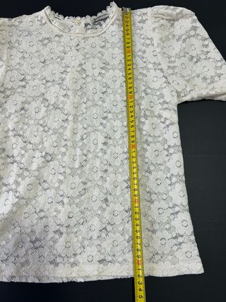 Blusa Stradivarius encaje M