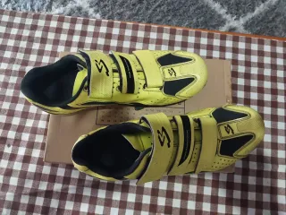 Pedales Shimano SPD-SL y Zapatillas Talla 42