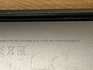 MacBook Pro A1702 13” 2017 i5 8GB RAM para Piezas 