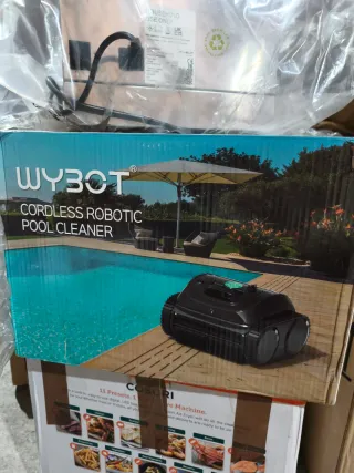 Limpiador de piscinas robótico WYBOT