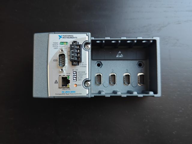 NI cRIO-9004 CompactRIO Real-Time Controller