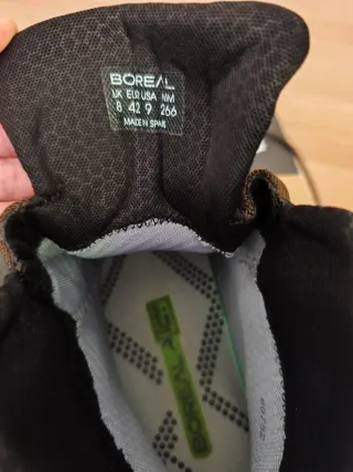 Botas Boreal talla 42 (1 uso) Corresponde a 40.5 a