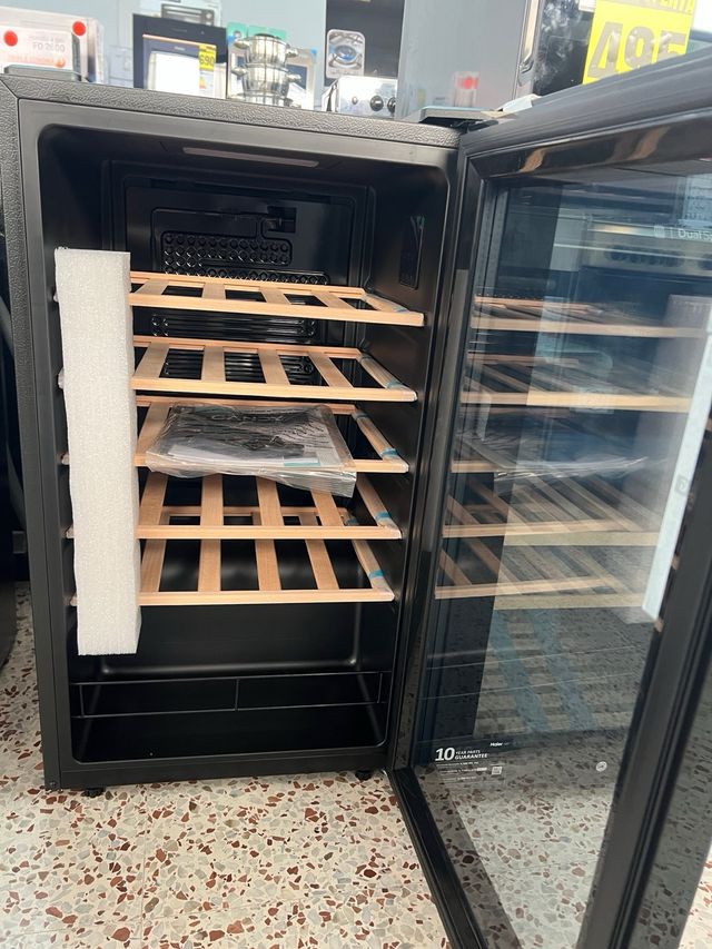 Vinoteca Candy 169€ 3 años garantía