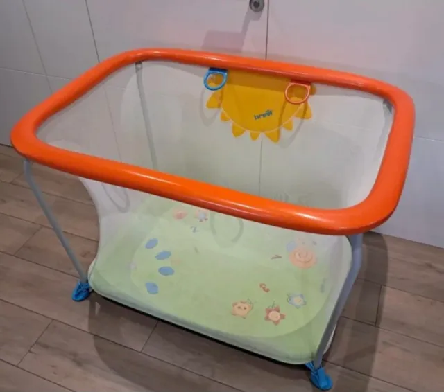 Parque infantil Brevi