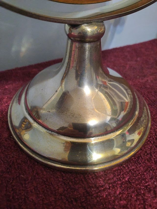 URGE Espejo de sobremesa alpaca