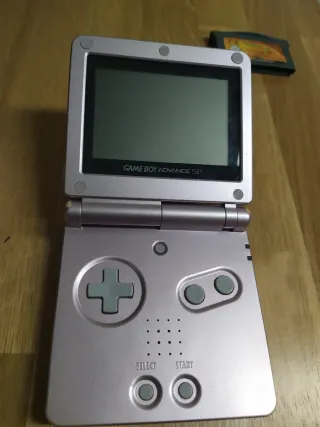 Nintendo Game Boy Advance SP + Juegos