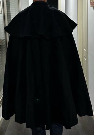 Capa Castellana Antigua Negra