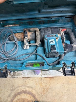 Martillo demoledor Makita 101 dB
