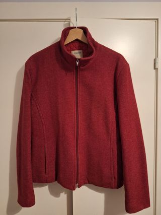Cazadora roja acolchada
