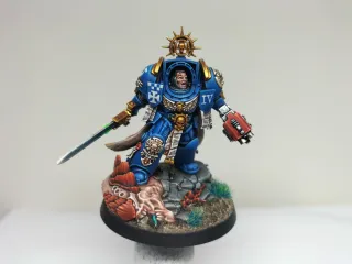 Capitán Exterminador marine espacial Ultramarines.