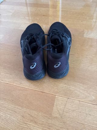 Zapatillas Asics Negras