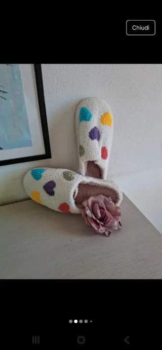Pantofole calde con cuori