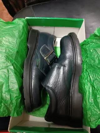 Zapatos Gorila niño piel azul talla 35 con hebilla