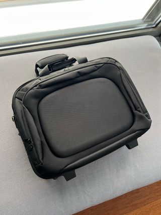 Mochila portátil con ruedas