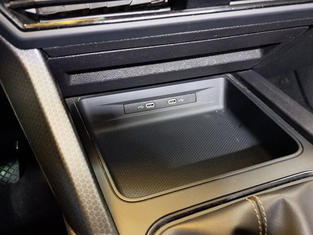 SEAT Leon ST 2.0 TDI 115