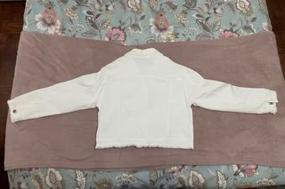 Chaqueta vaquera blanca
