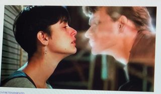 CD    G H O S T -  UNCHAINED   MELODY    Y  OTRAS
