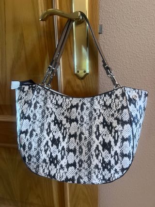 Bolso estampado serpiente