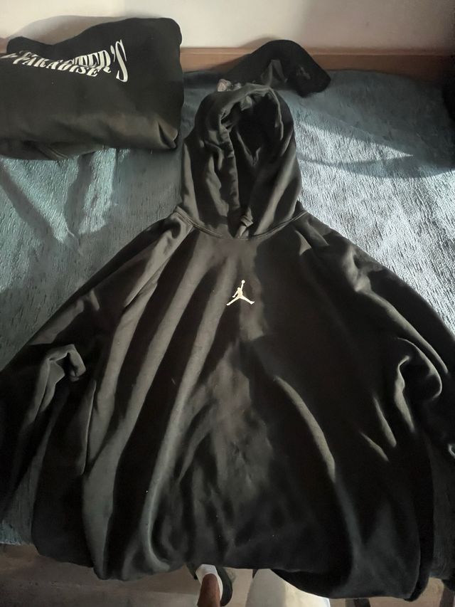 Sudadera Jordan Negra sin usar