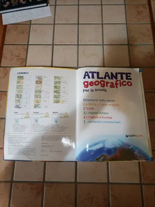 Nuovo atlante geografico per la scuola