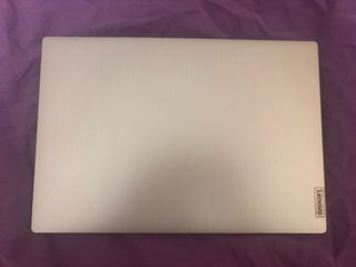 Lenovo IdeaPad Gris