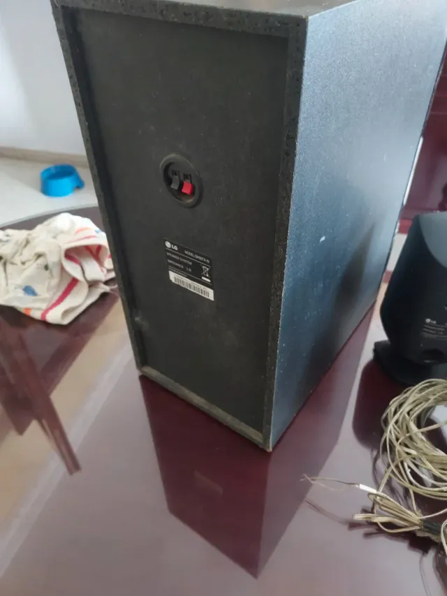 Home Cinema LG Blu-ray 3D muy bueno.