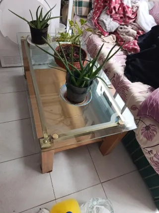 Mesa de centro cristal y madera