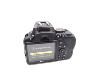 E47706-0 Camara Digital Reflex Nikon D3500
