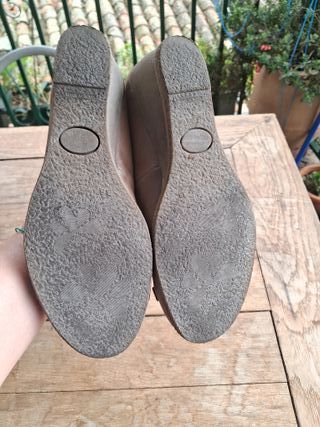 Zapatos cuña mujer beige/marrón