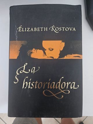 La Historiadora tapa dura en buen estado.
