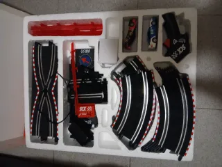 Scalextric Compact Max Speed 1:43