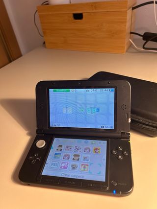 Nintendo 3DS XL Rosso