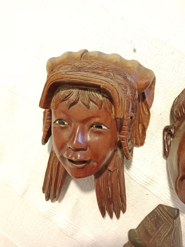 Máscaras de madera tallada (3 unidades)