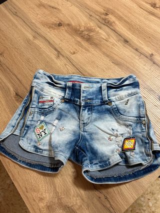 Shorts Colombianos Desgastados talla 8