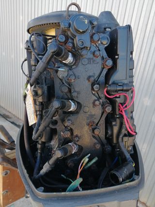 Tohatsu 60 HP Motor Fuera de Borda