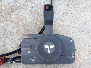 Tohatsu 60 HP Motor Fuera de Borda