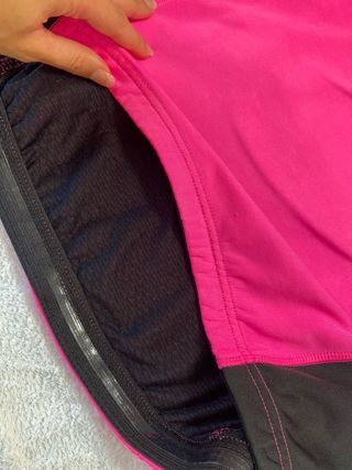 Camiseta deportiva mujer 1/4 cremallera