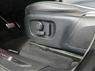 Land-Rover Range Rover Velar 2.0 D180 132kW R-Dynamic S 4WD Auto