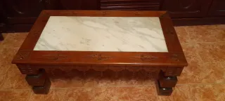 Mesa auxiliar madera y mármol