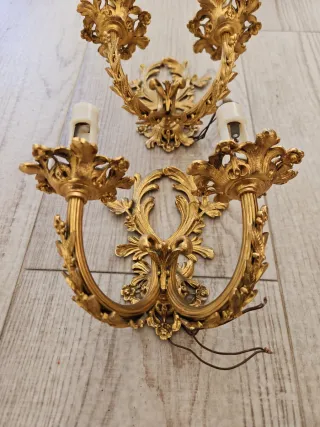 2 Apliques de pared dorados antiguos