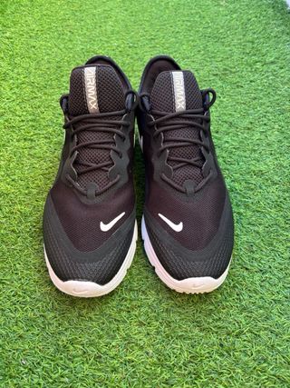 Zapatillas Nike Air Max Sequent Negras y Doradas