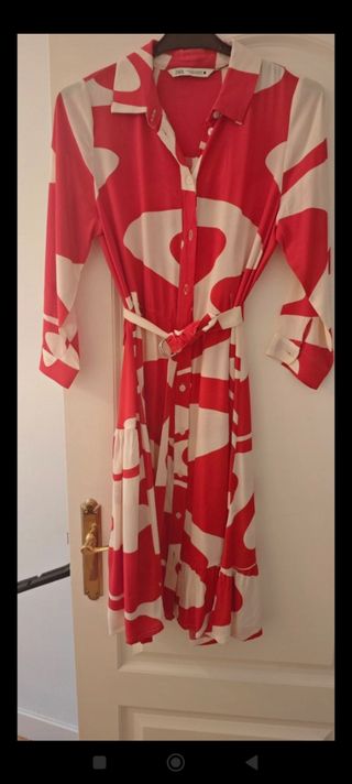 Vestido camisero Zara estampado rojo y blanco