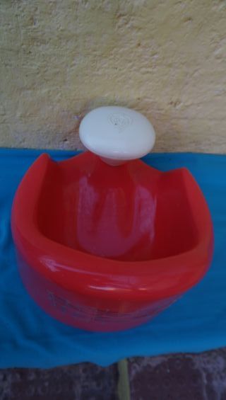  Sillón bebé rojo - Protector 33x29cm