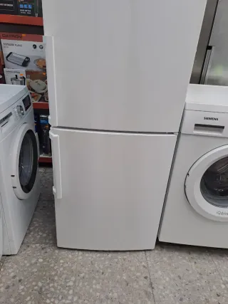 PACK NEVERA BOSCH Y LAVADORA SIEMENS