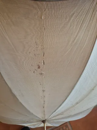 Paraguas vintage bambú y gris