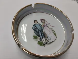 Cenicero Satsuma porcelana dorada nuevo